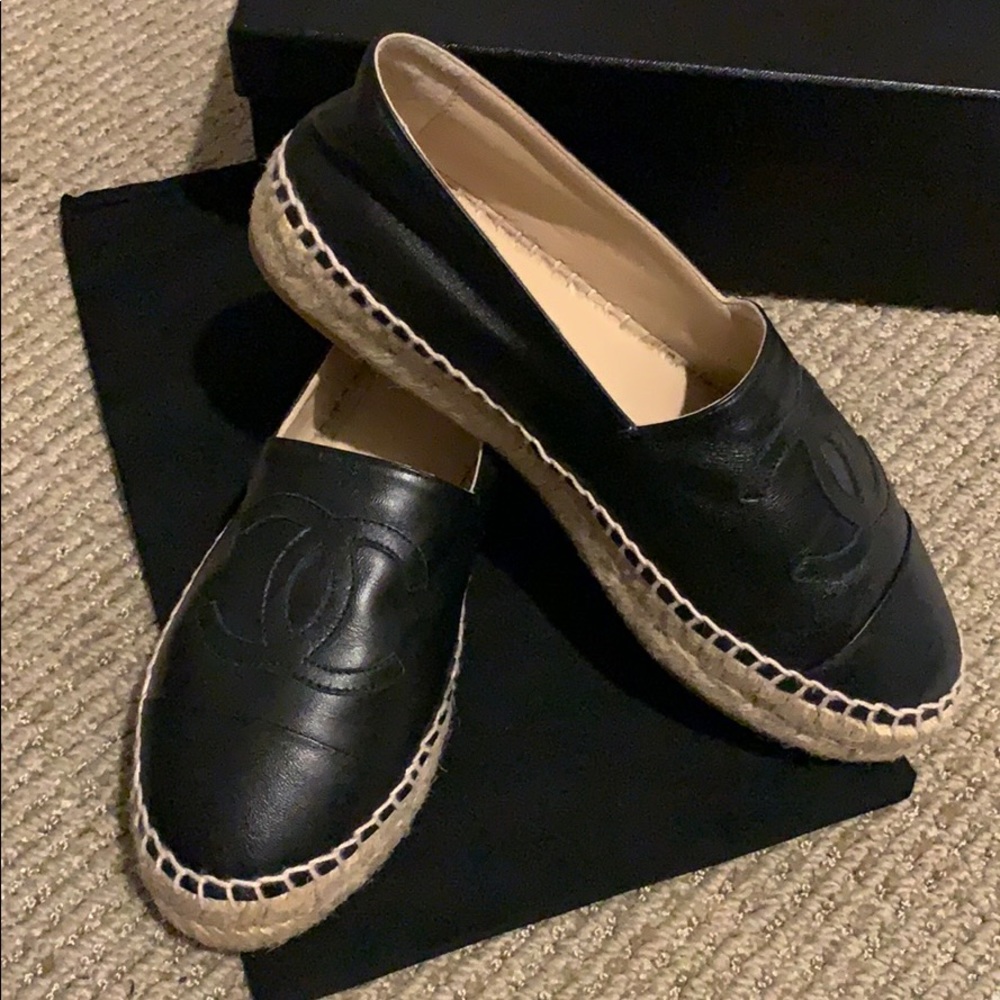 CHANEL ESPADRILLES 37